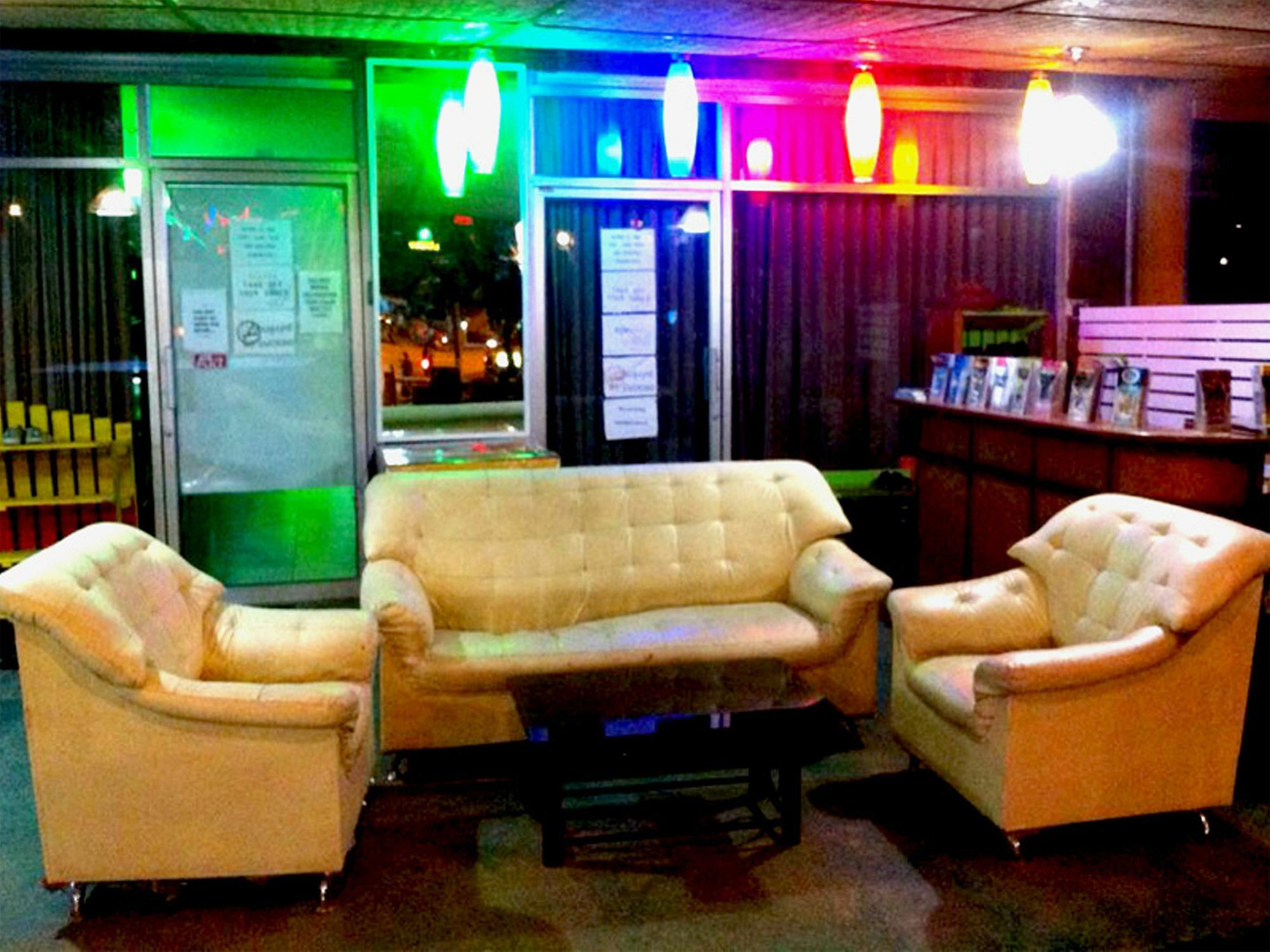 Babaji Aonang Hostel Ao Nang Eksteriør billede